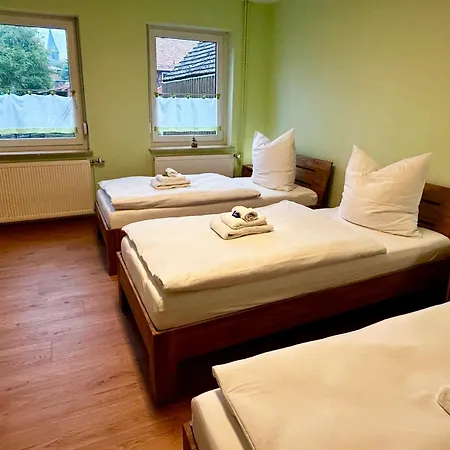 Fewo Unterm Stein - Haensel & Gretel - Bis 5 Gaeste * Alheim